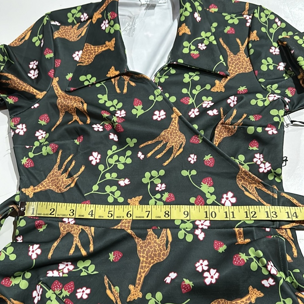 Green Giraffe & Strawberry Print Wrap Dress - Picture 9 of 15